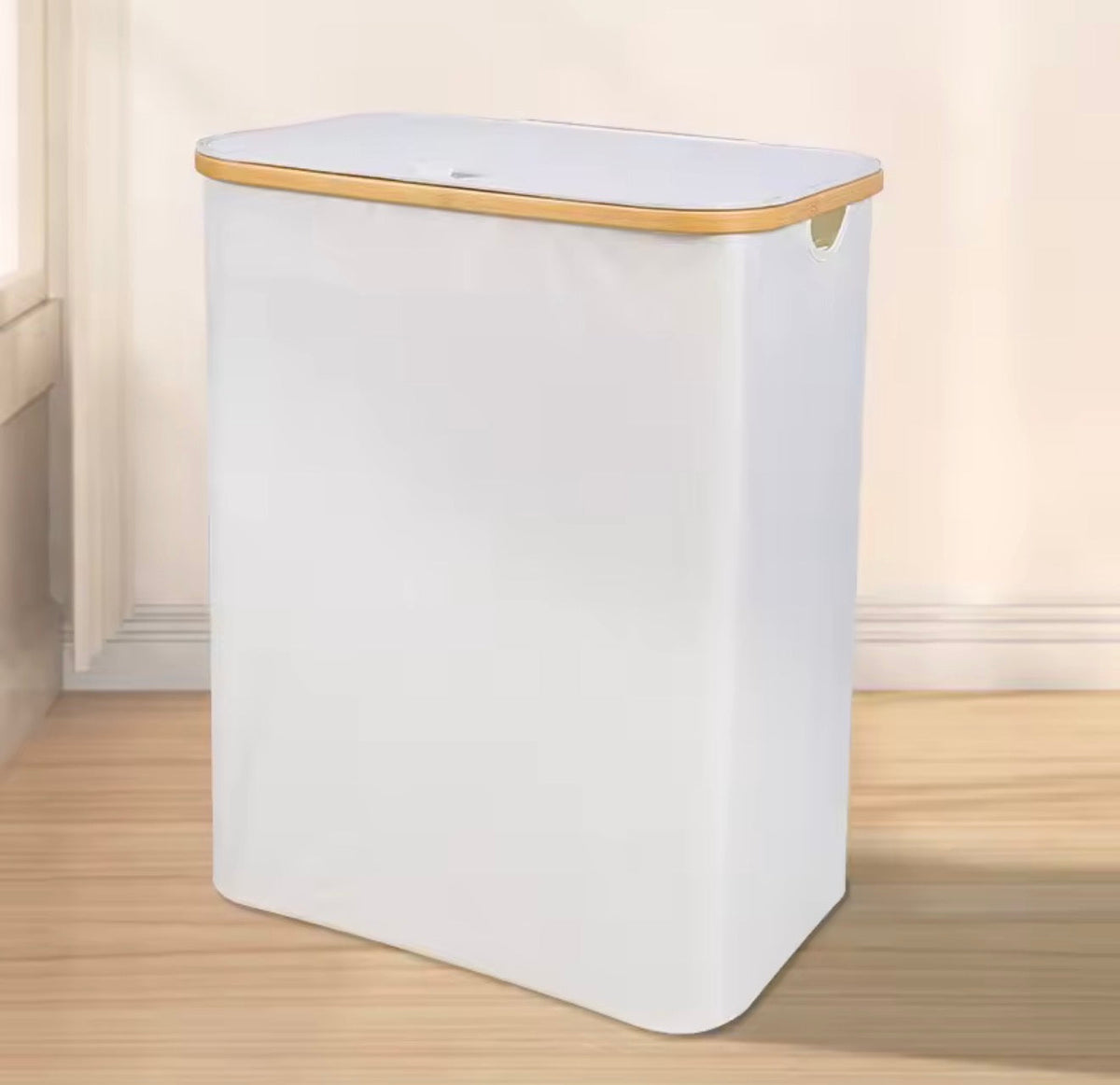 Bamboo Rim Laundry Hamper with 3-Compartment Inner Removable Bags & Lid 160L